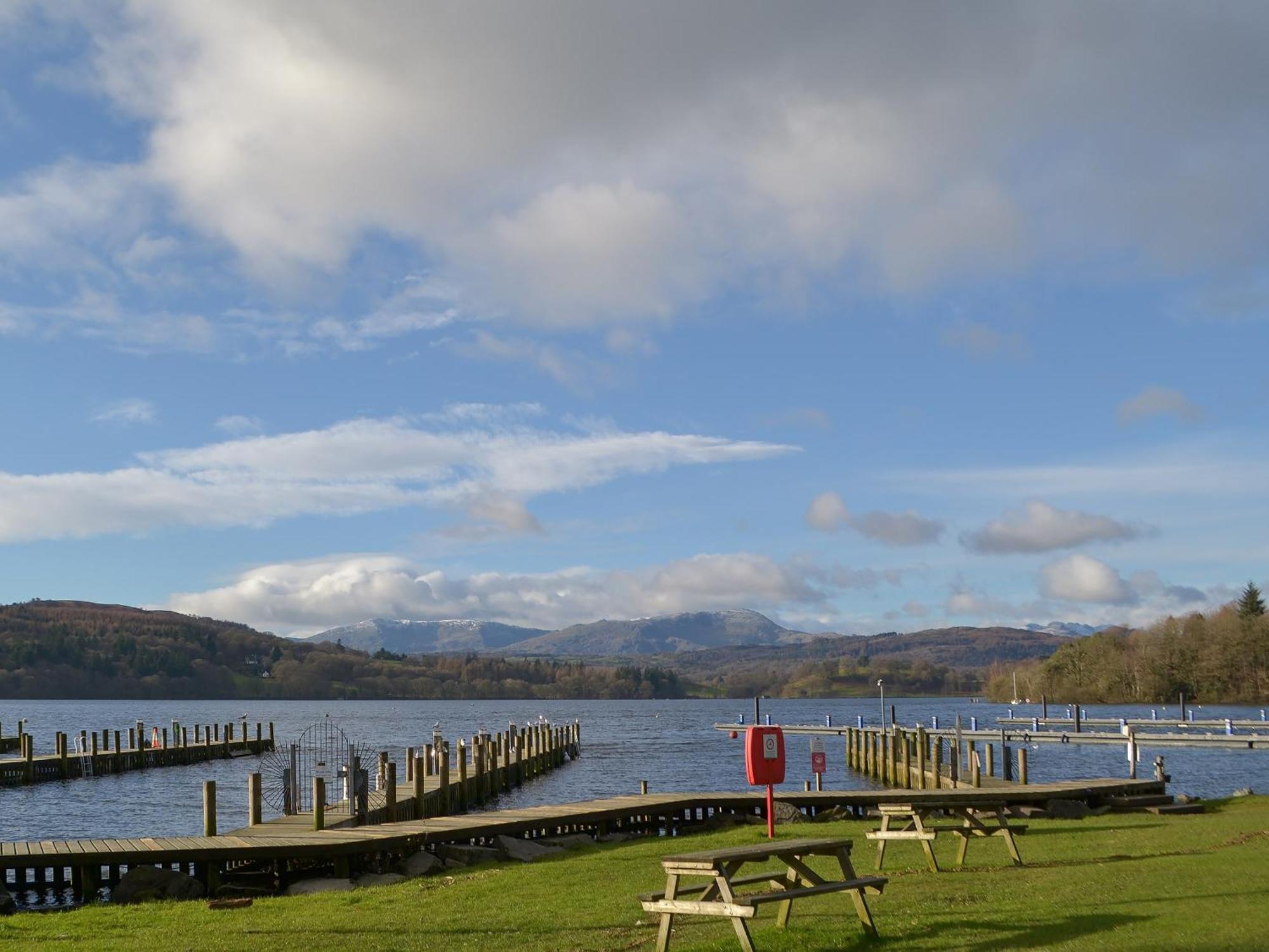 High Brow Villa Bowness-on-Windermere Exteriör bild